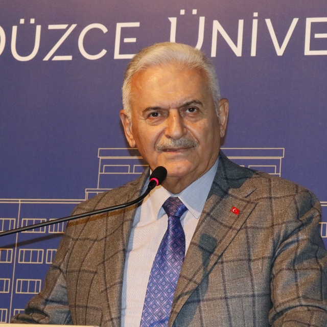 "Türkiye, denizcilikte dünyanın en büyük 10. filosuna sahip oldu"
Bakan Yar...