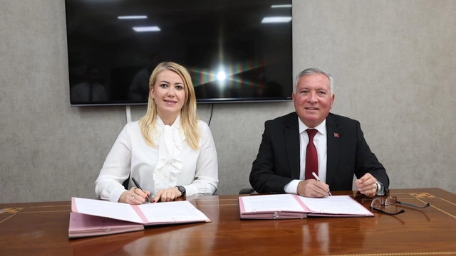 Merkezefendi ve Honaz belediyeleri 'Kardeş Şehir' protokolü imzaladı