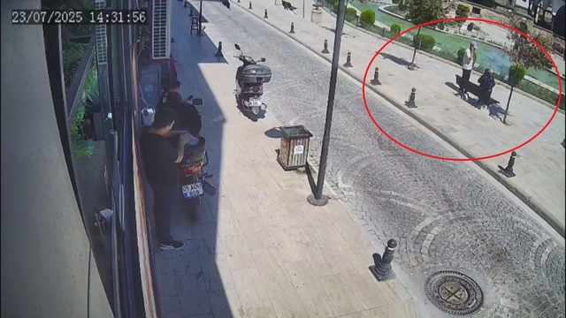 Kendilerini polis olarak tanıttıkları kadını, 1 hafta arayla 2 kez dolandıran 5 şüpheli tutuklandı