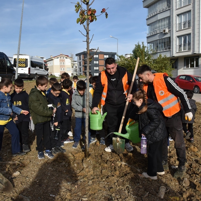 Atakumlu çocuklardan 'Çocuk Hakları Günü'nde yeşil mesaj