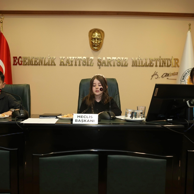 Çocukların meclis günü
Başkan Doğan, Dünya Çocuk Hakları Günü'nde 17 ilçede...