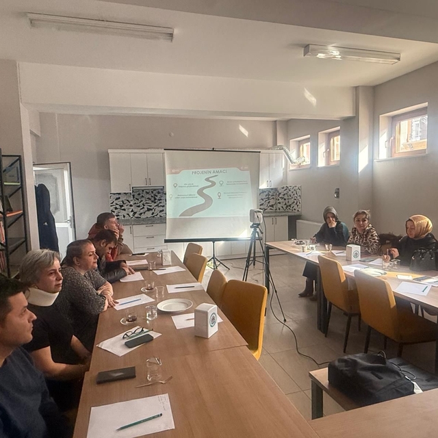 Çorum'da anaokulu öğrencilerinin velileri teknoloji ve zorbalığına karşı eğ...