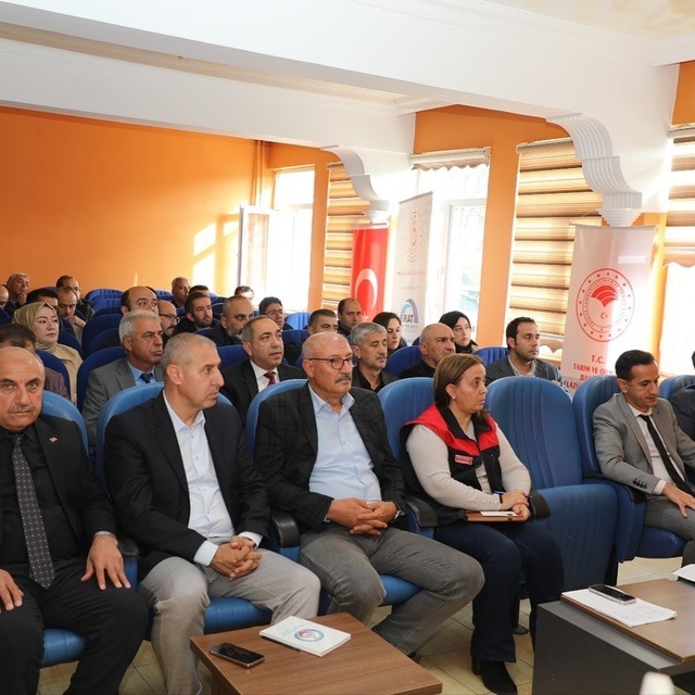 Elazığ'da ŞAP hastalığı hakkında değerlendirme toplantısı