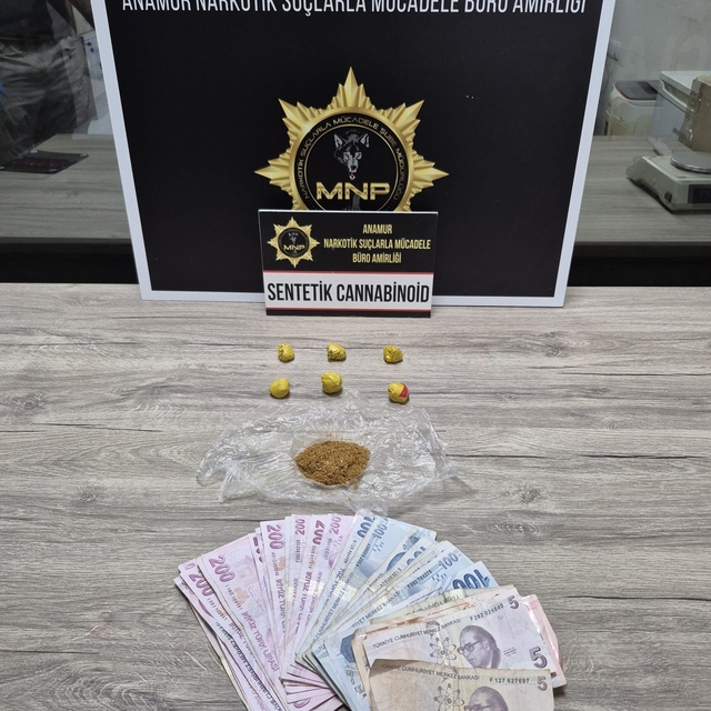 Anamur'da uyuşturucu taciri yakalandı