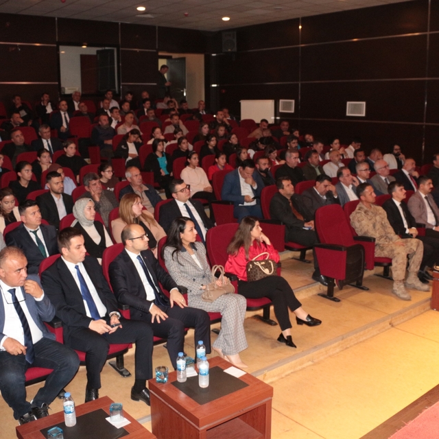 Cizre'de "denetimli serbestliğin toplumdaki rolü ve önemi" konferansı