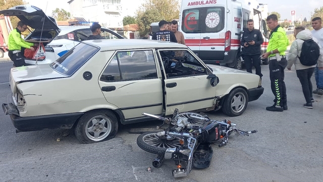 Hatalı sollama kaza getirdi: 2 yaralı