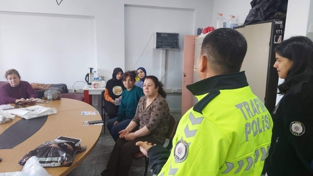 Bor İlçe Emniyet Müdürlüğü'nden bilgilendirme çalışması