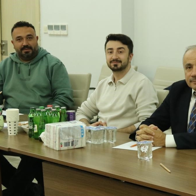 Gazetecilik ile halkla ilişkiler ve tanım bölümleri akreditasyon sürecinde