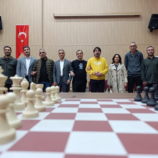 Elazığ'da düzenlenen satranç turnuvası sona erdi