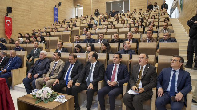 Bolu'da "Cezasızlık Algısını Yıkmada Denetimli Serbestliğin Rolü" paneli düzenlendi