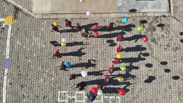 Jandarmadan Dünya Çocuk Hakları Günü'nde farkındalık etkinlikleri