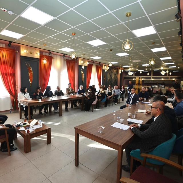 Siirt'te "Şehir ve Kültür Akademisi" programı