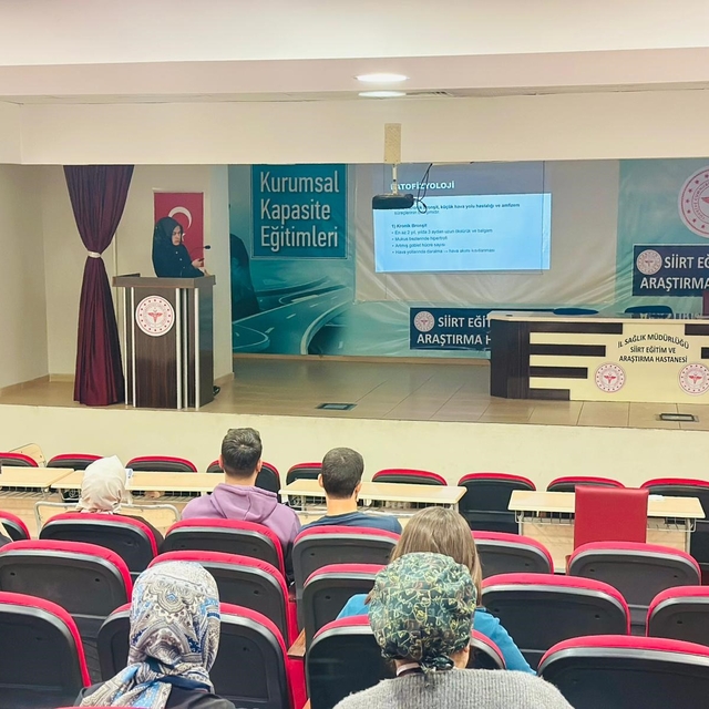 Siirt'te KOAH hastalığı ele alındı