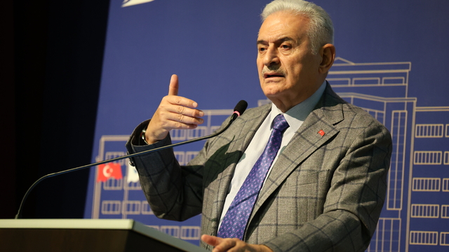 Binali Yıldırım: Deniz hukuku sözleşmesinde en büyük sorun adalar denizi ve Kıbrıs meselesidir