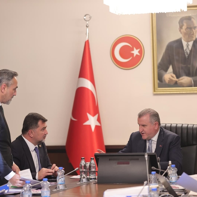 Düzce'ye spor yatırımı müjdesi
Milletvekili Öztürk "Düzce'ye yeni spor tesi...