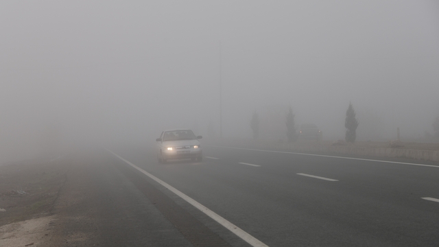 Elazığ'da sis etkili oldu