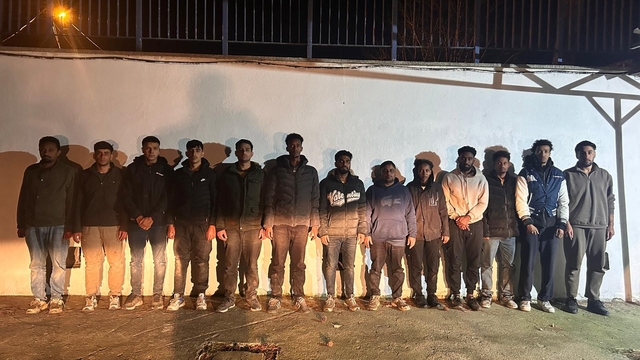 Edirne'de 13 kaçak göçmen yakalandı