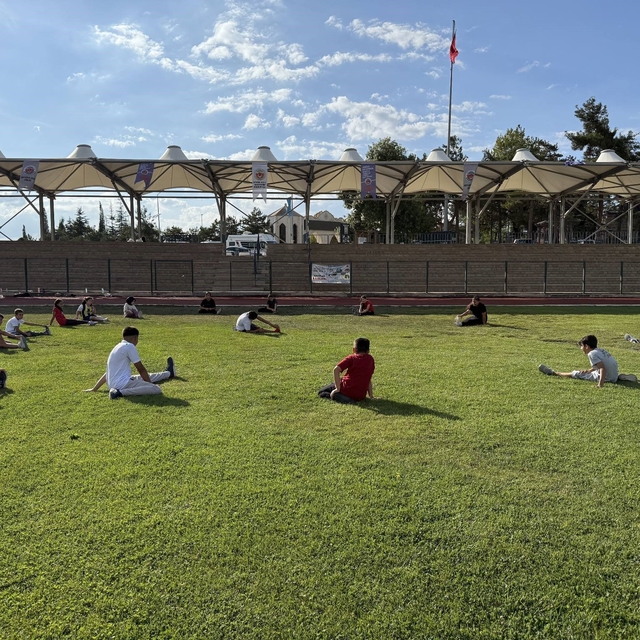 Söğüt'te atletizm antrenmanları gerçekleştirildi
