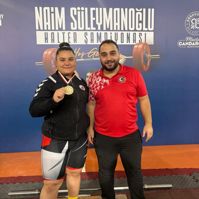 Düzceli halterciler Balkan Şampiyonası'nda Türkiye'yi temsil edecek
