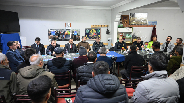 Edirne Emniyet Müdürü Ayhan, Yıldırım Hacısarraf Mahallesi sakinleriyle buluştu