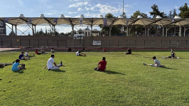 Söğüt'te atletizm antrenmanları gerçekleştirildi