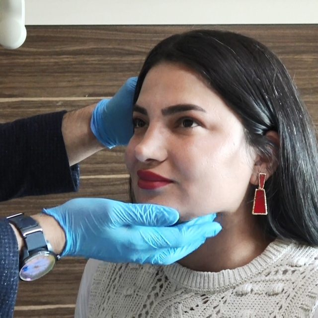 Teşhis için 1,5 yıl dolaştı, çözümü Samsun'da 15 dakikalık operasyonla buld...