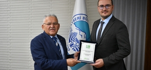 Kayseri'ye 'En iyi Tarihi Alan Dönüşümü Yapan Belediye ödülü