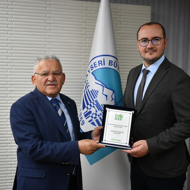 Kayseri'ye 'En iyi Tarihi Alan Dönüşümü Yapan Belediye ödülü