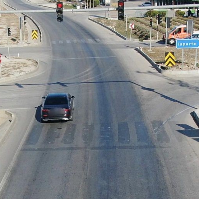 Burdur'da dron destekli trafik denetimi