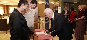 Bursa'da "Bağımlı olma, özgür ol" projesi farkındalık oluşturuyor
Bursa Büy...