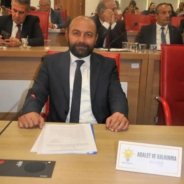 Plan Bütçe Komisyonu Üyesi Güler: "Aydın'ın milyarlık yatırımlarını engelli...