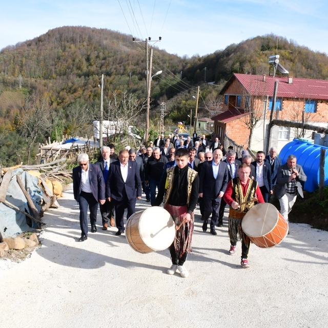 Başkan Kul: "Terme'nin en uzağıyla yakını arasına hizmet farkı yok"