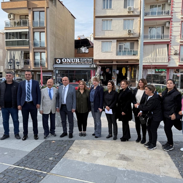 Sarıgöl'de kadın girişimciler tanıtım sergisi açıldı