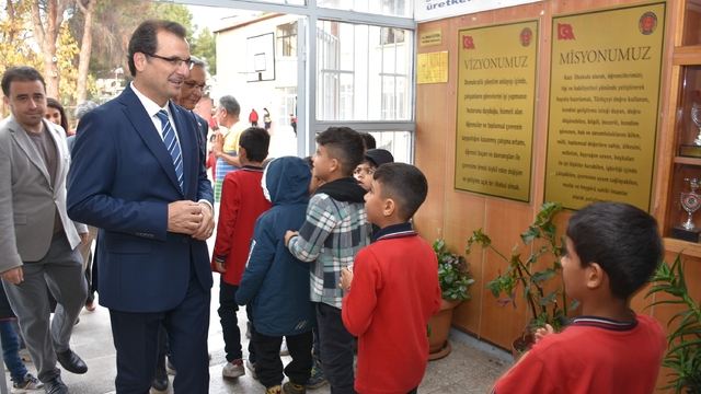 Kaymakam Güldoğan'dan eğitim turu