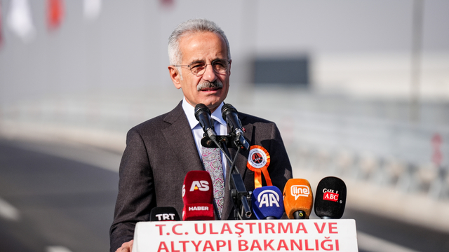 Bakan Uraloğlu, Bursa'da İnegöl Giriş Kavşağı açılış töreninde konuştu: