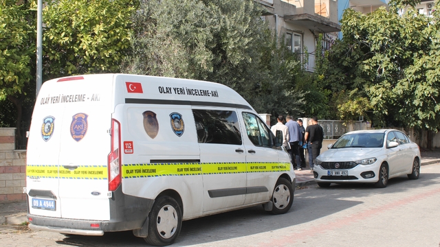Yaşlı adam evinde ölü bulundu