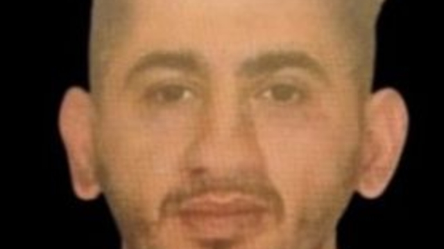 Eczane önüne çıkan kadın çalışana saldırıp kıyafetini çıkarmaya çalışan şüpheli tutuklandı (2)