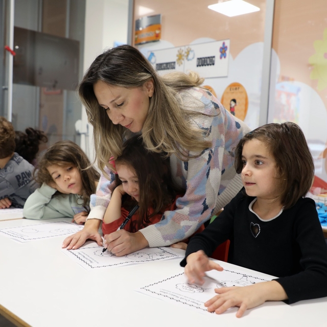 Muğla'da minik kalpler haklarını öğrendi