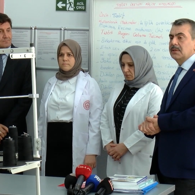 Bakan Tekin: Çocukların eğitim aldığı işletmeleri sürekli denetliyoruz (2)