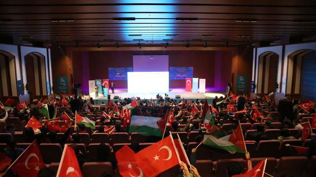 Diyarbakır'da "TÜGVA Kitap Kurdu Yarışması"nın lansmanı yapıldı