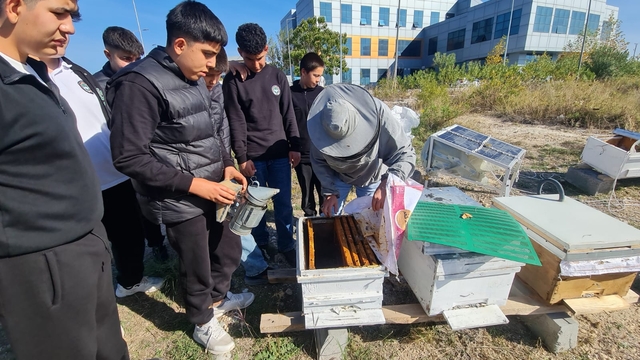 Osmaniye'de tarım lisesi öğrencileri üniversitede ağırlandı