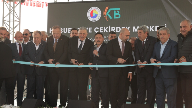 Kayseri'de Hububat ve Çekirdek Merkezi hizmete açıldı