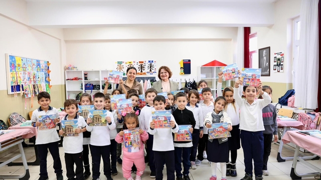 Minikler Didim'i boyayarak tanıyacak
Didim'in Renkleri boyama kitabı miniklerle buluştu