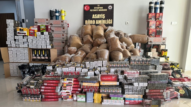 Şanlıurfa'da gümrük kaçakçılığı operasyonunda 14 şüpheli hakkında işlem yapıldı