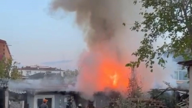 Sobayı yakıp alışverişe çıktı, geldiğinde evi küle döndü