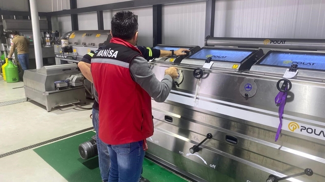 Sarıgöl'de zeytinyağı üretim tesislerine denetim