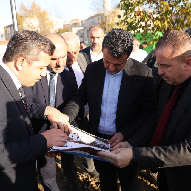 Başkan Doğan Alaçam'da projeleri inceledi