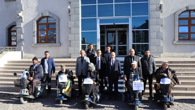 Akülü araçlarına kavuştu