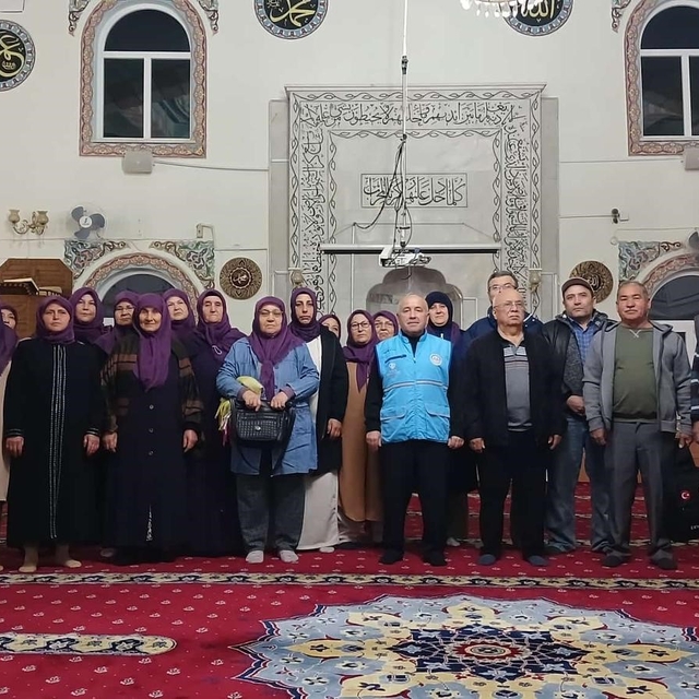 Yatağan'da umreciler dualarla uğurlandı