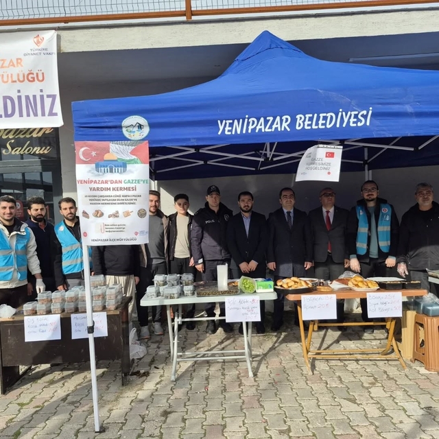 Bilecik'te Gazze yararına hayır çarşısı düzenlendi